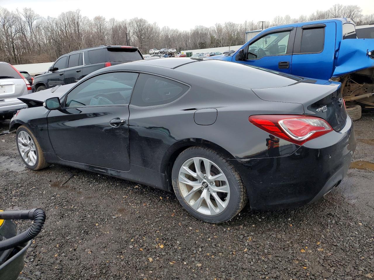 2013 Hyundai Genesis Coupe 3.8 Grand Touring - zdjęcie 2