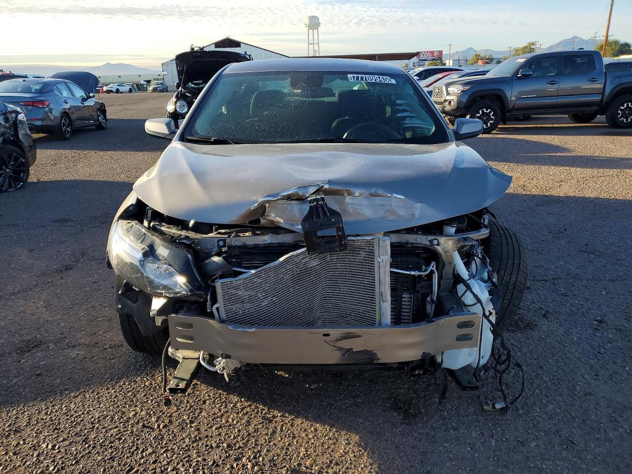 2025 Chevrolet Malibu Lt - zdjęcie 5