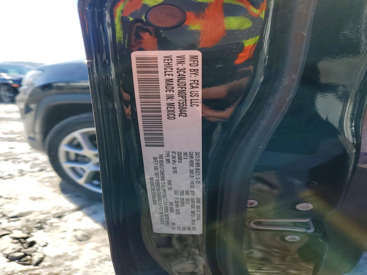 2023 Jeep Compass Latitude Lux - zdjęcie 14