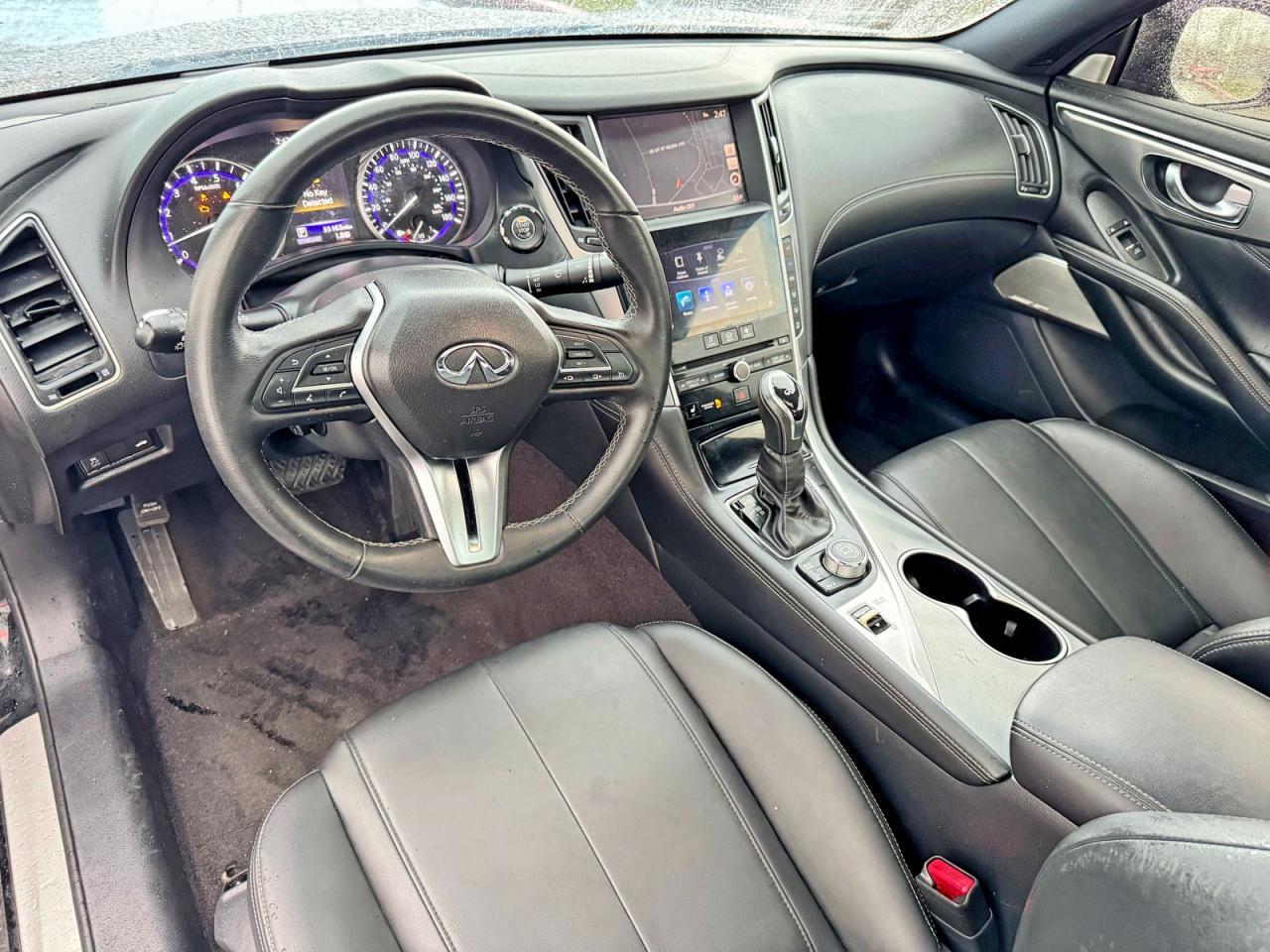 2018 Infiniti Q60 3.0T Luxe - zdjęcie 9