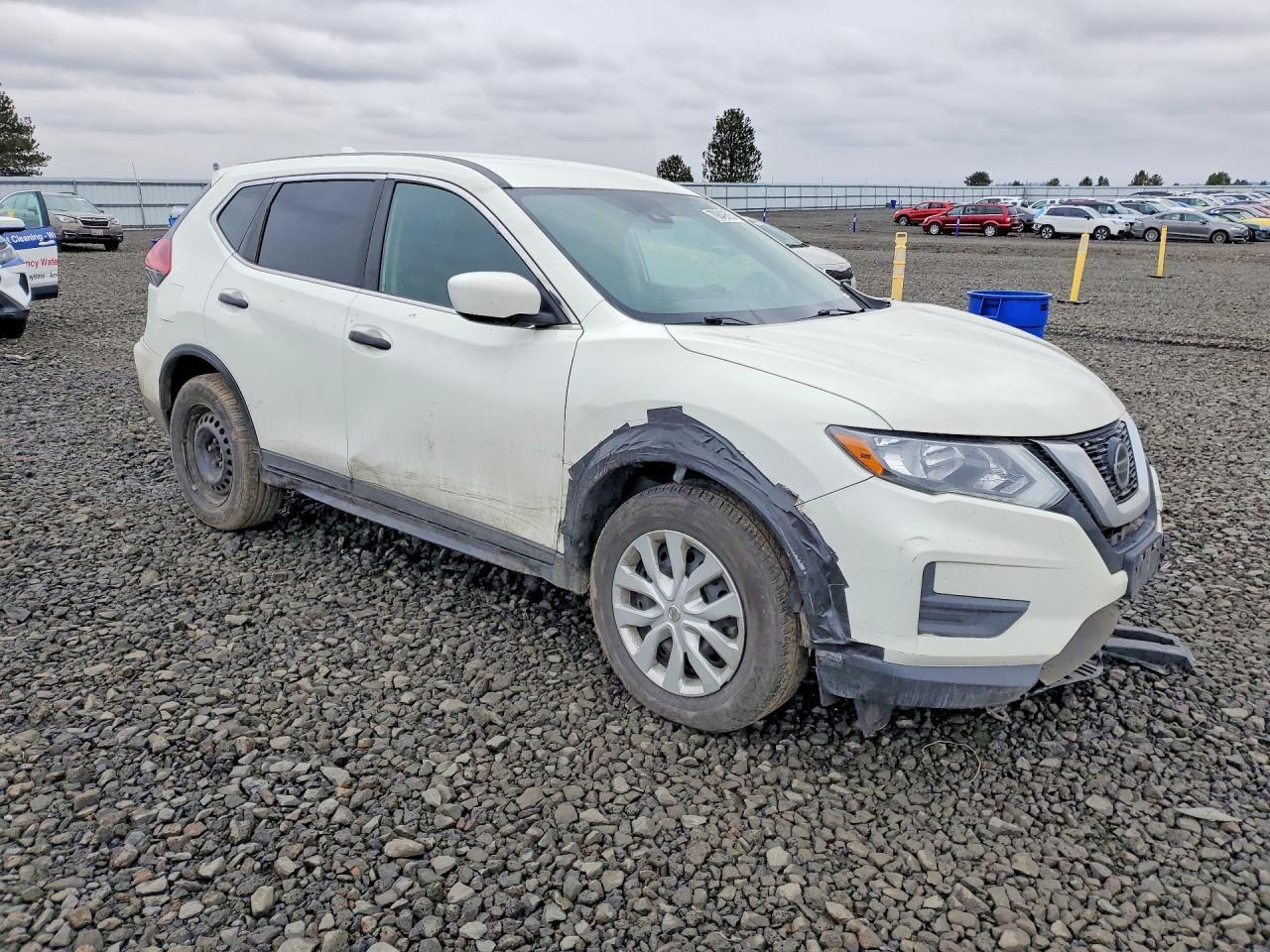 2020 Nissan Rogue S - zdjęcie 4