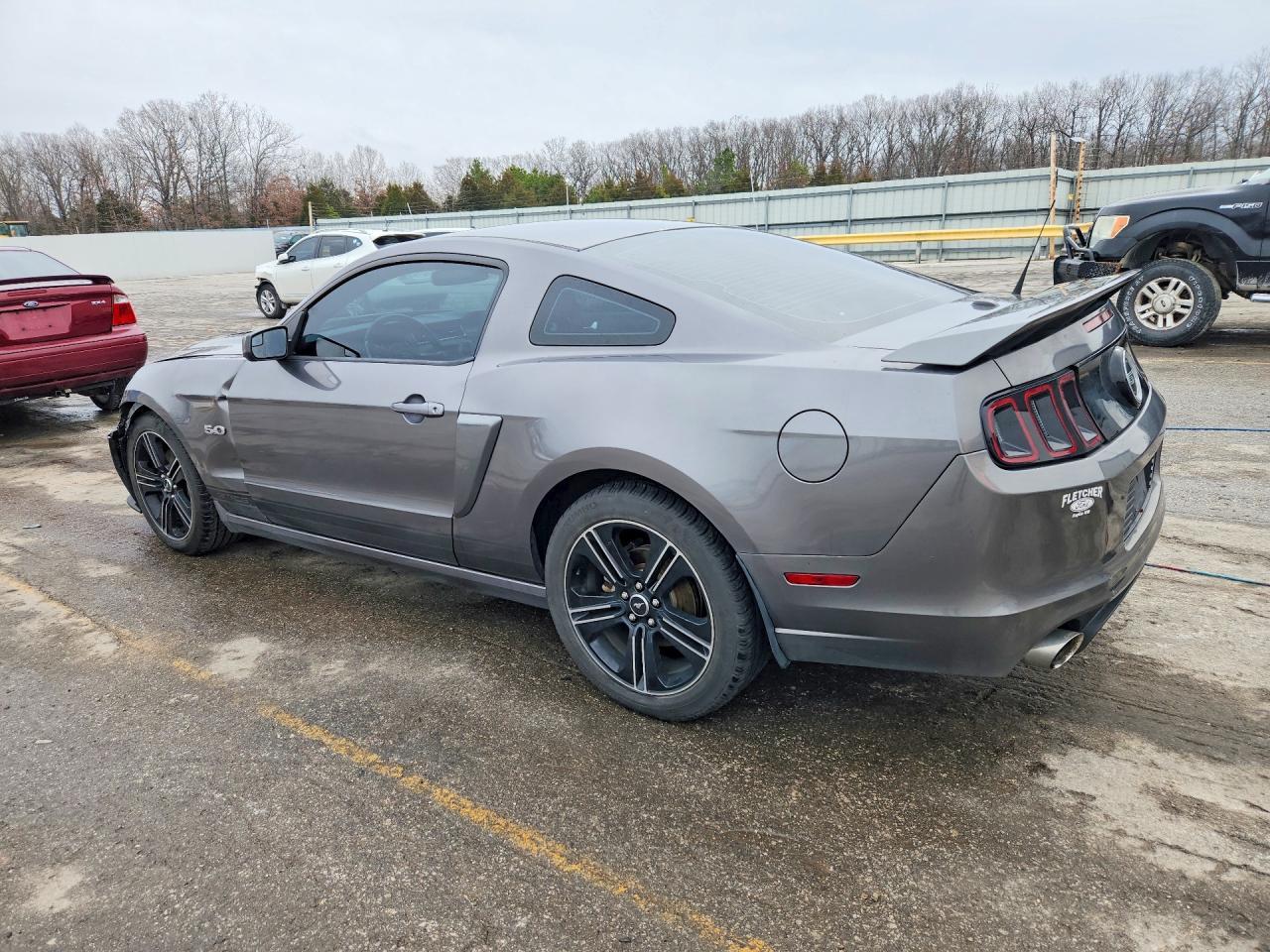 2014 Ford Mustang Gt - zdjęcie 2