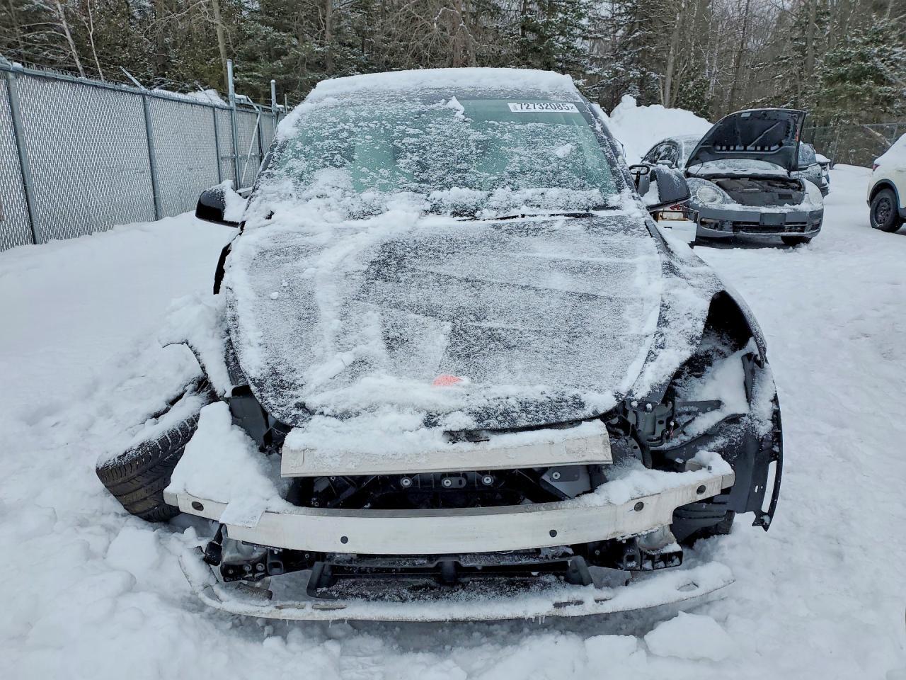 2024 Tesla Model Y - zdjęcie 5