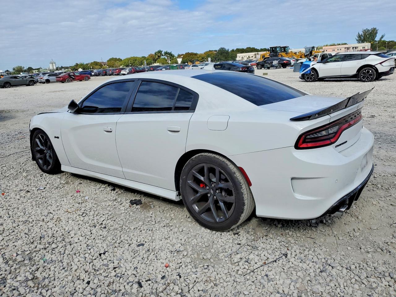 2023 Dodge Charger R/T - zdjęcie 2