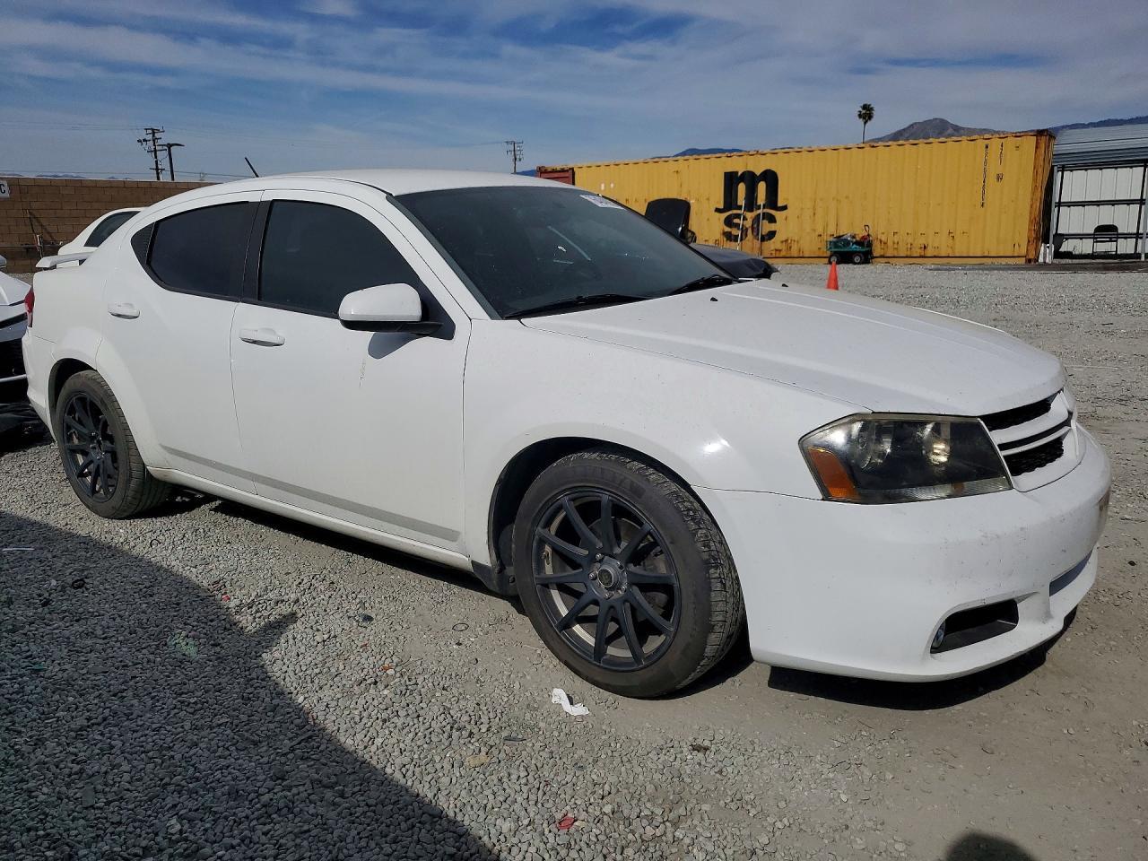 2014 Dodge Avenger Sxt - zdjęcie 4