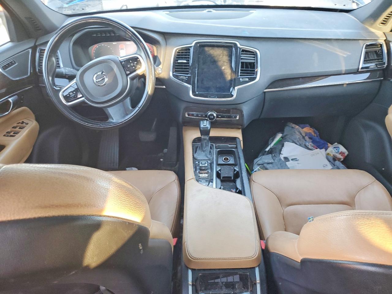 2018 Volvo Xc90 T6 - zdjęcie 8