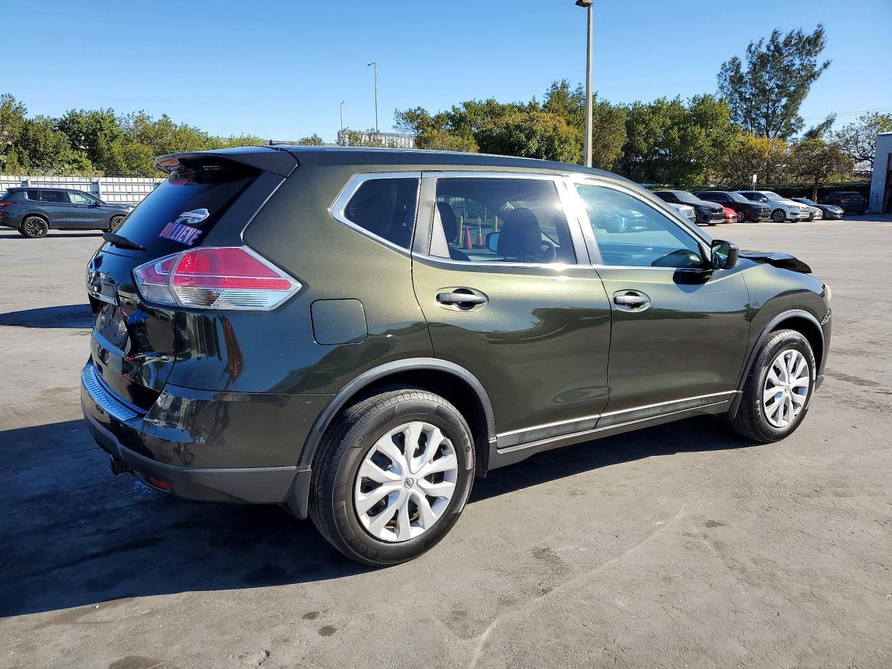 2016 Nissan Rogue S - zdjęcie 3