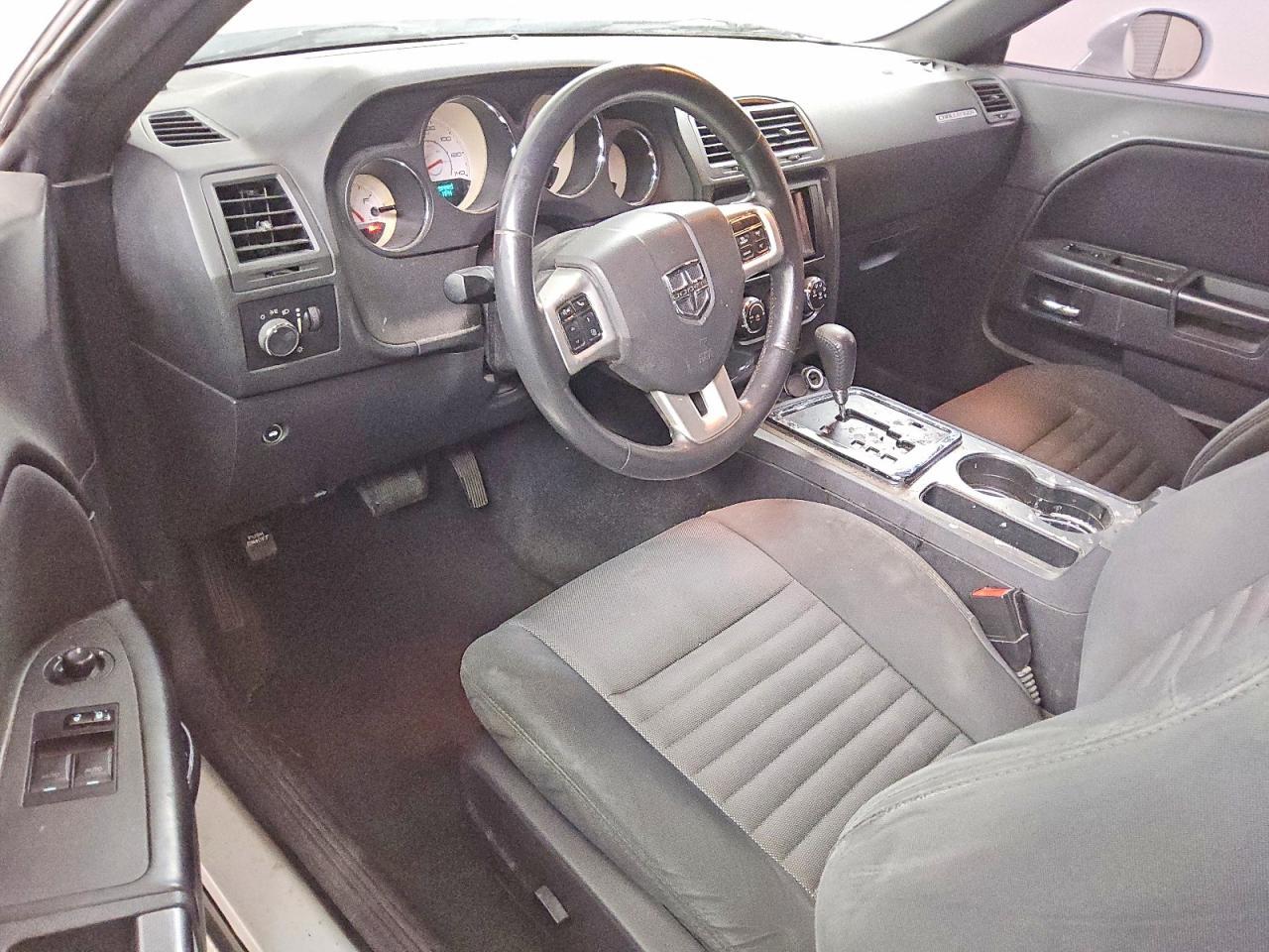 2014 Dodge Challenger Sxt - zdjęcie 8