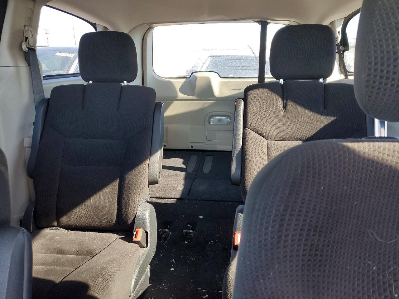 2016 Dodge Grand Caravan Sxt - zdjęcie 10