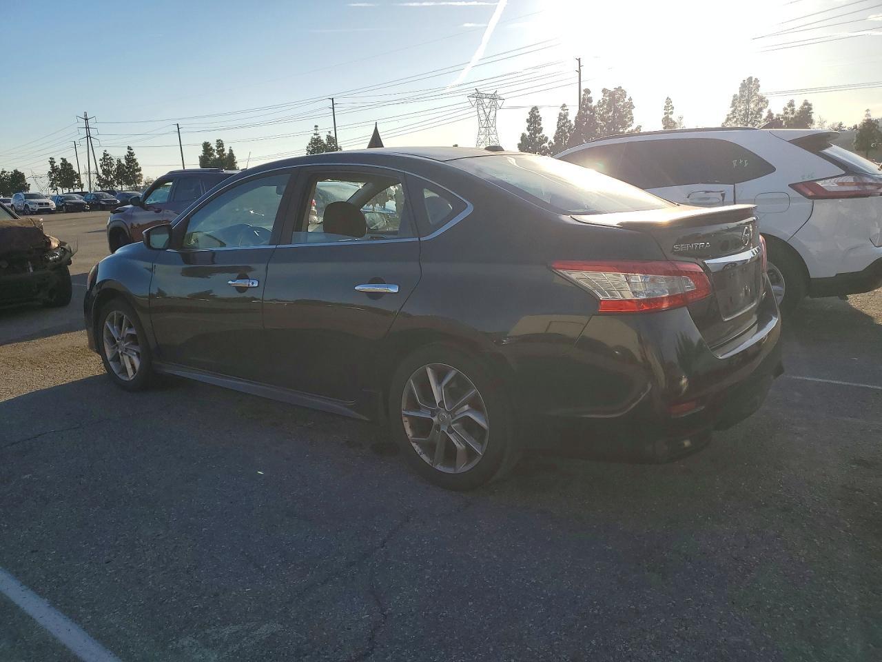 2013 Nissan Sentra S - zdjęcie 2