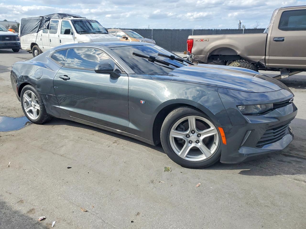 2018 Chevrolet Camaro Lt - zdjęcie 4