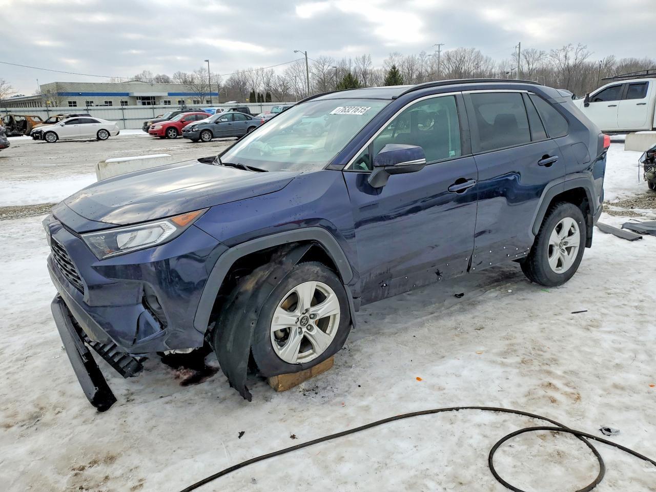 2021 Toyota Rav4 Xle - zdjęcie główne