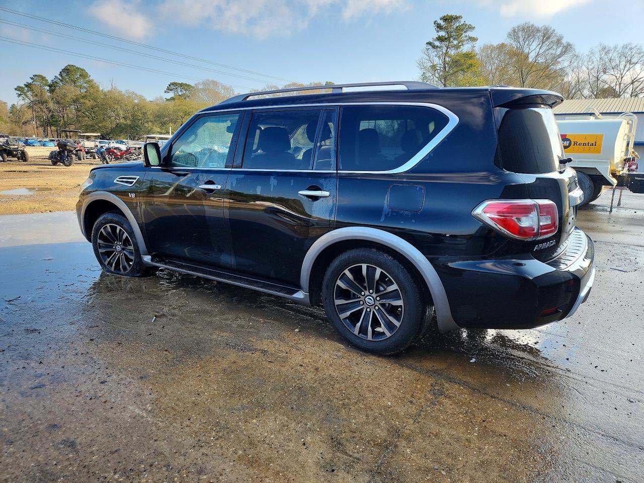 2017 Nissan Armada Platinum - zdjęcie 2