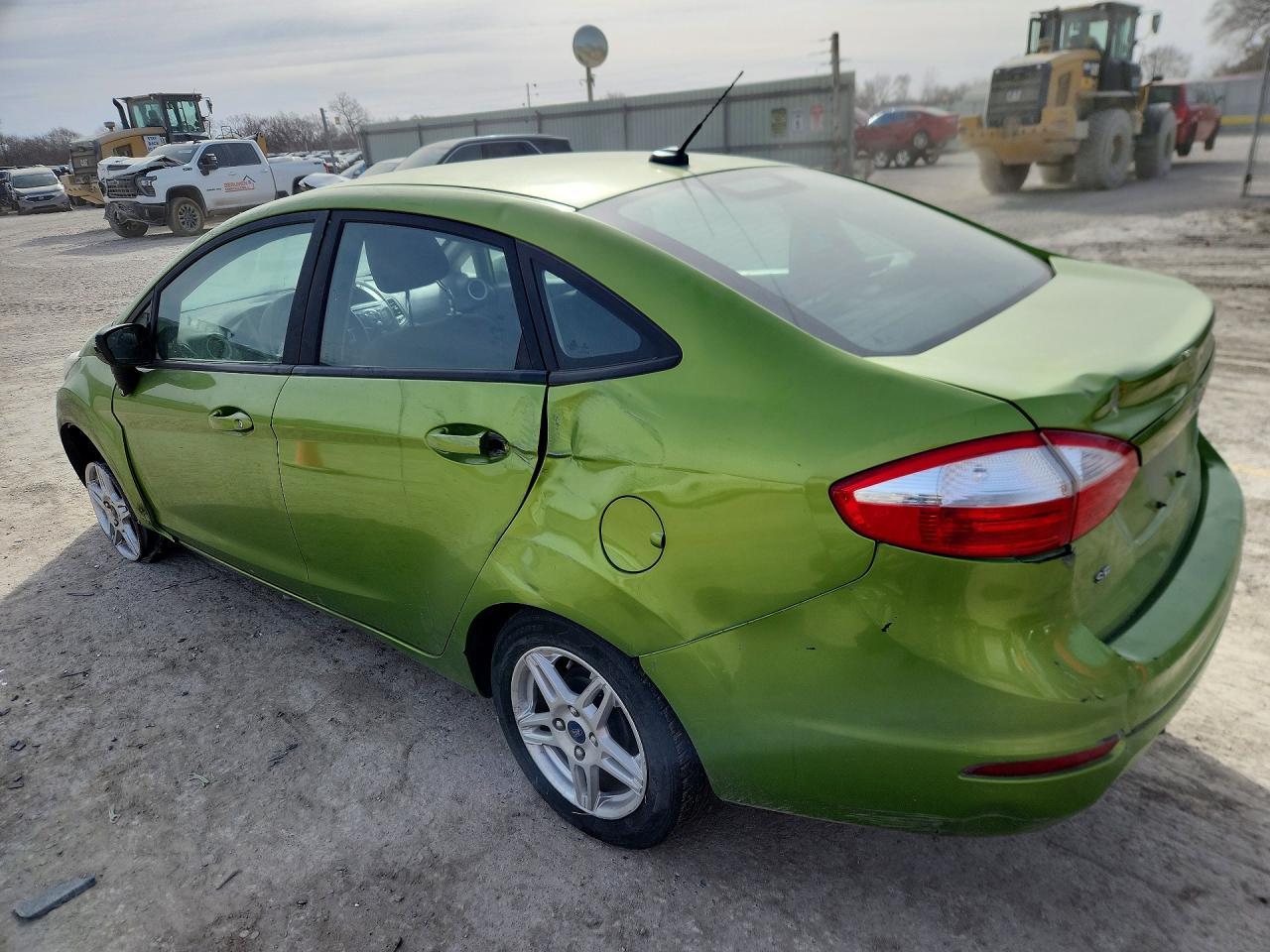 2019 Ford Fiesta Se - zdjęcie 2