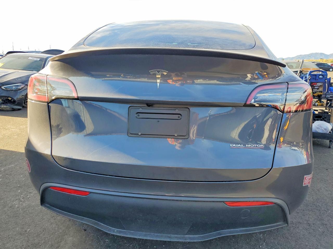 2023 Tesla Model Y - zdjęcie 6