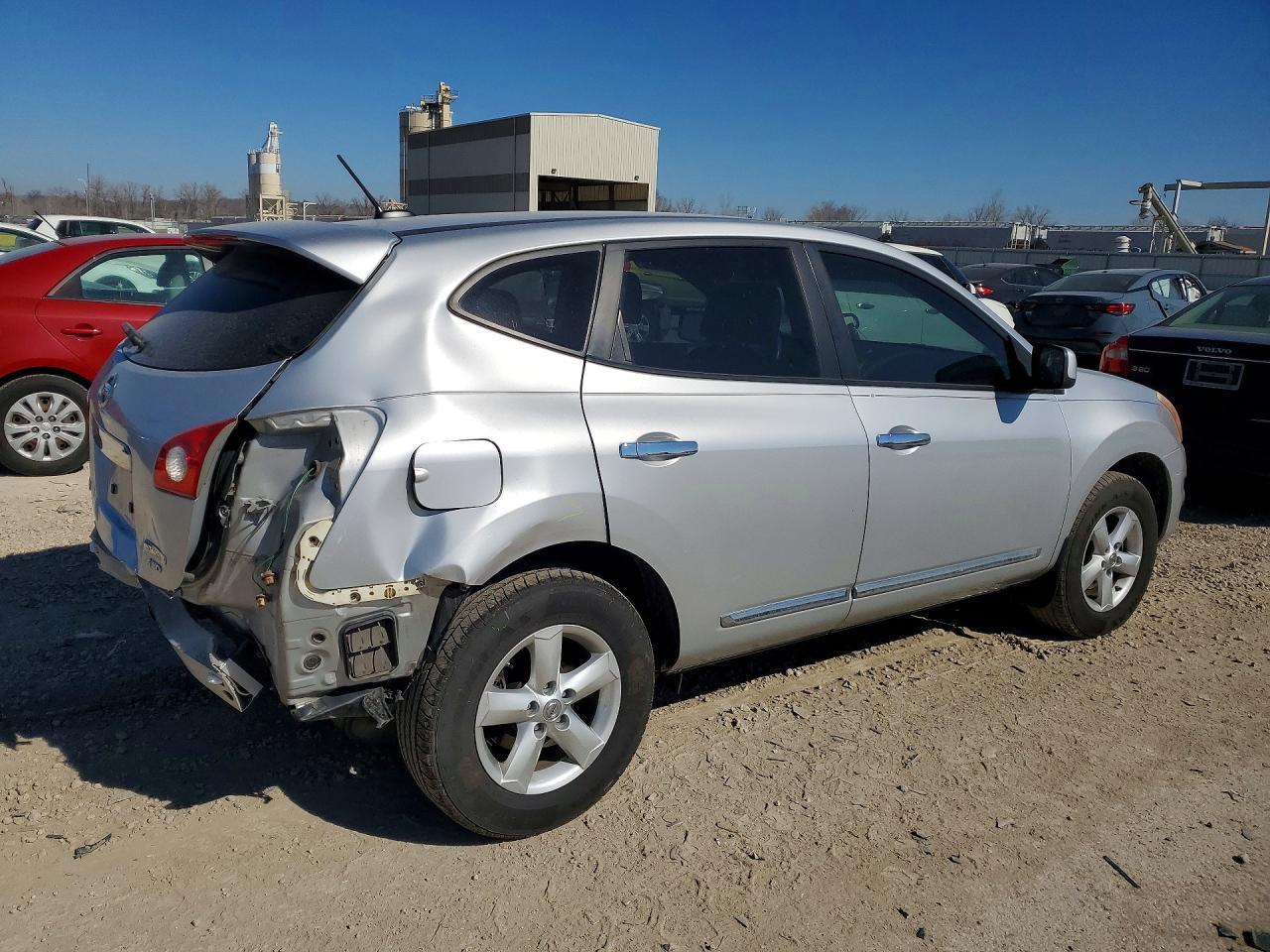 2013 Nissan Rogue S - zdjęcie 3