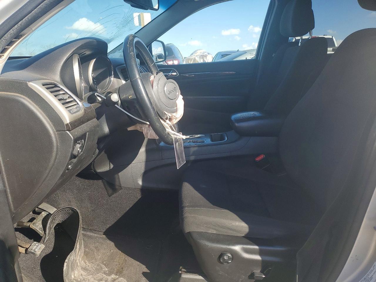 2013 Jeep Grand Cherokee Laredo - zdjęcie 7