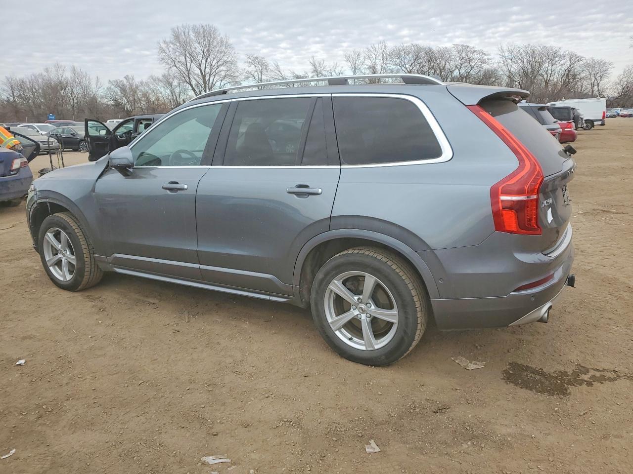 2018 Volvo Xc90 T5 - zdjęcie 2