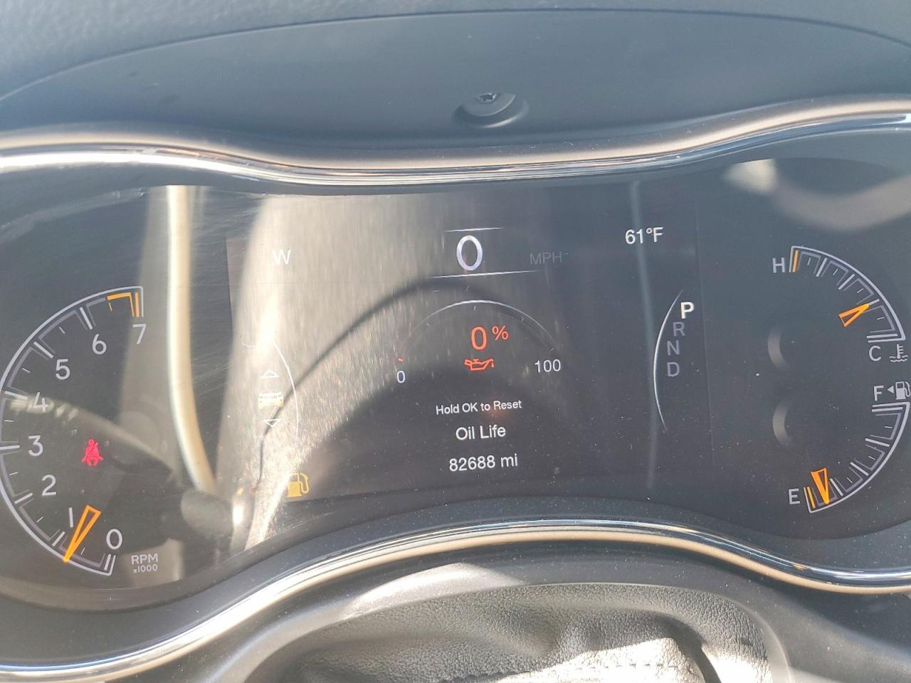 2016 Jeep Grand Cherokee Laredo - zdjęcie 9