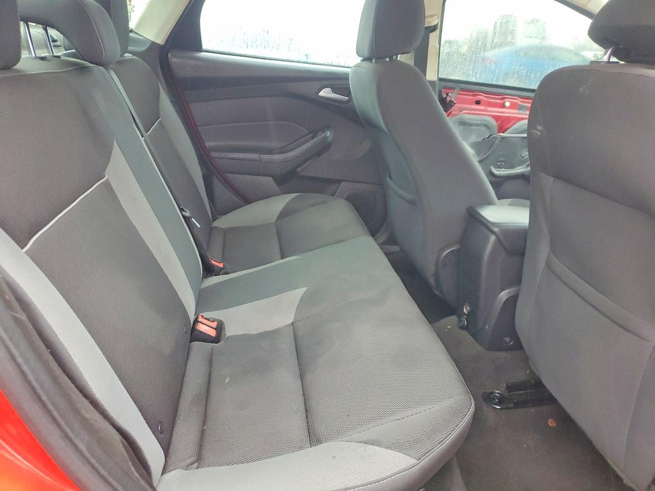 2014 Ford Focus Se - zdjęcie 10