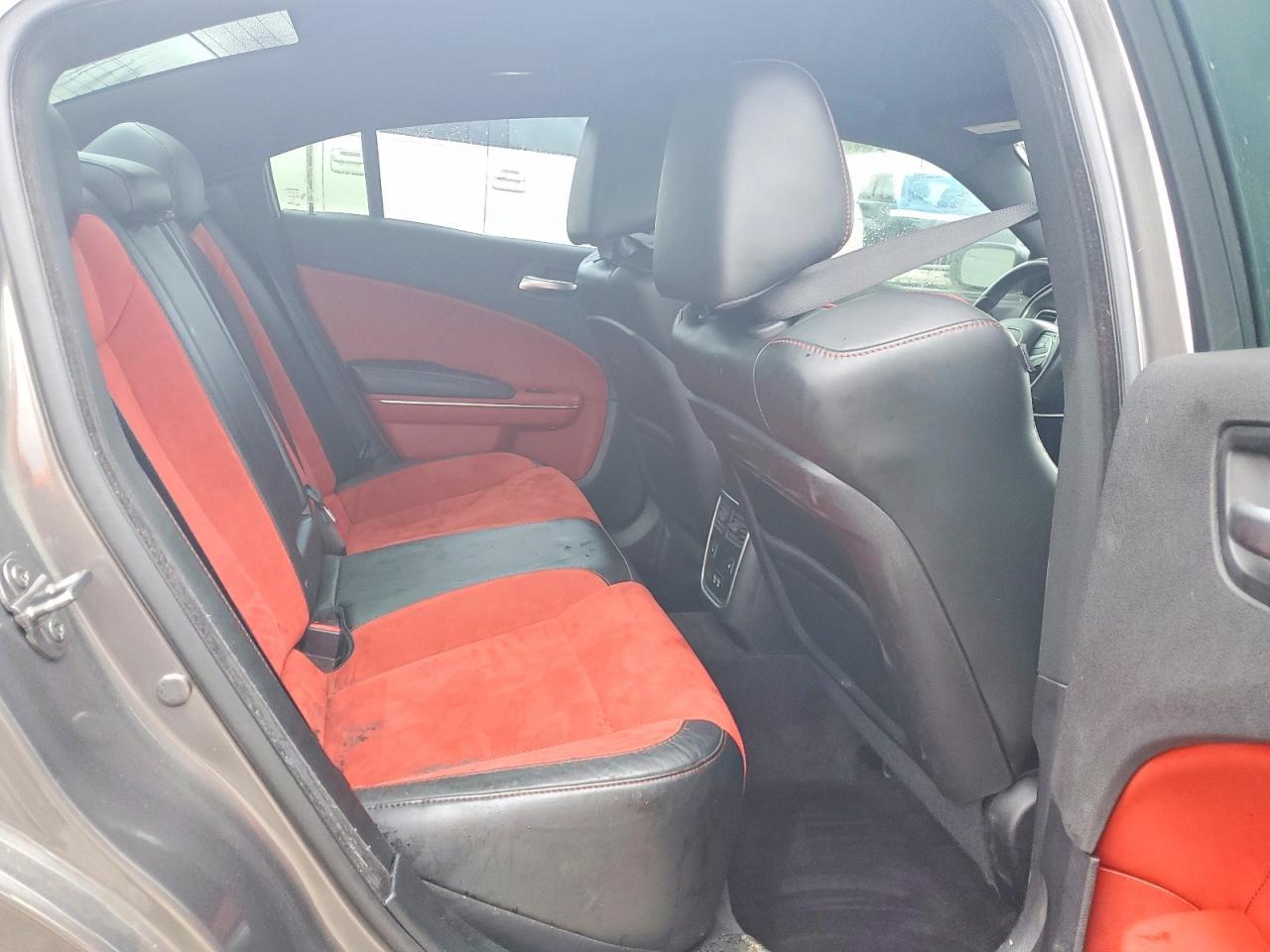 2016 Dodge Charger R/T Scat Pack - zdjęcie 10