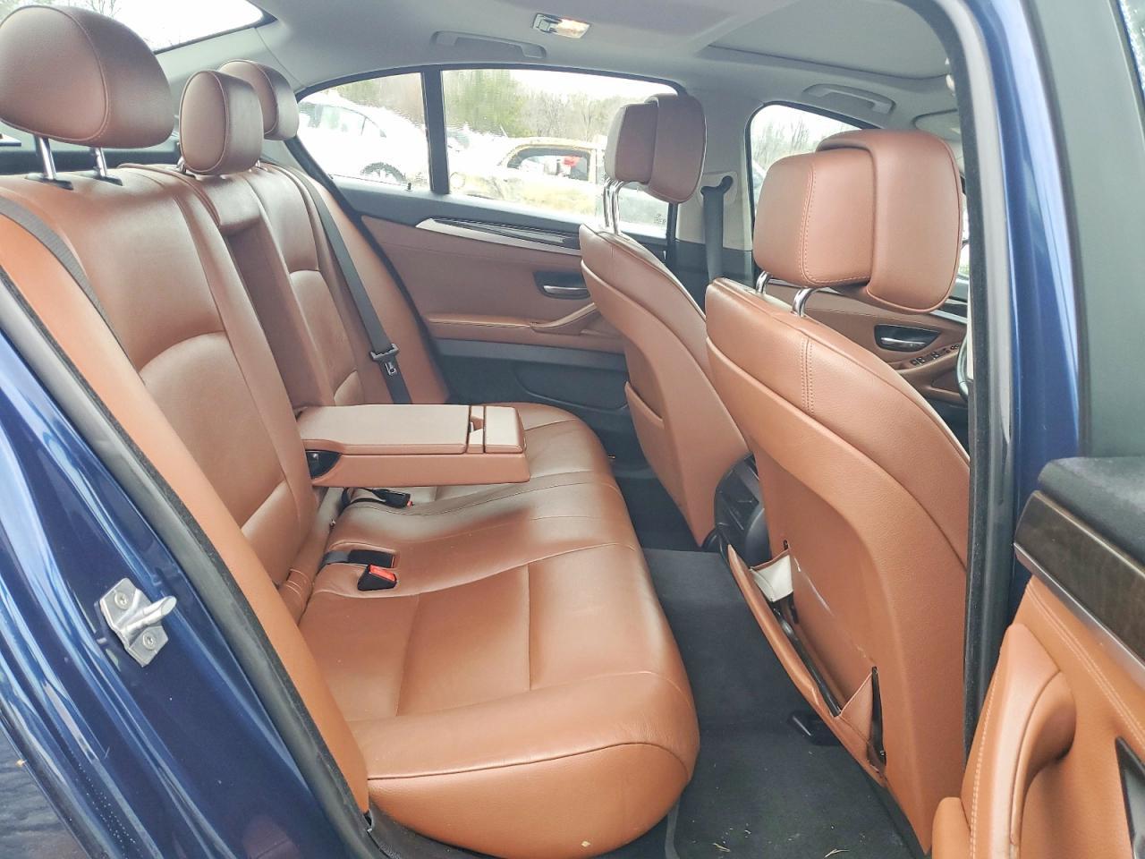 2013 BMW 528 I - zdjęcie 10