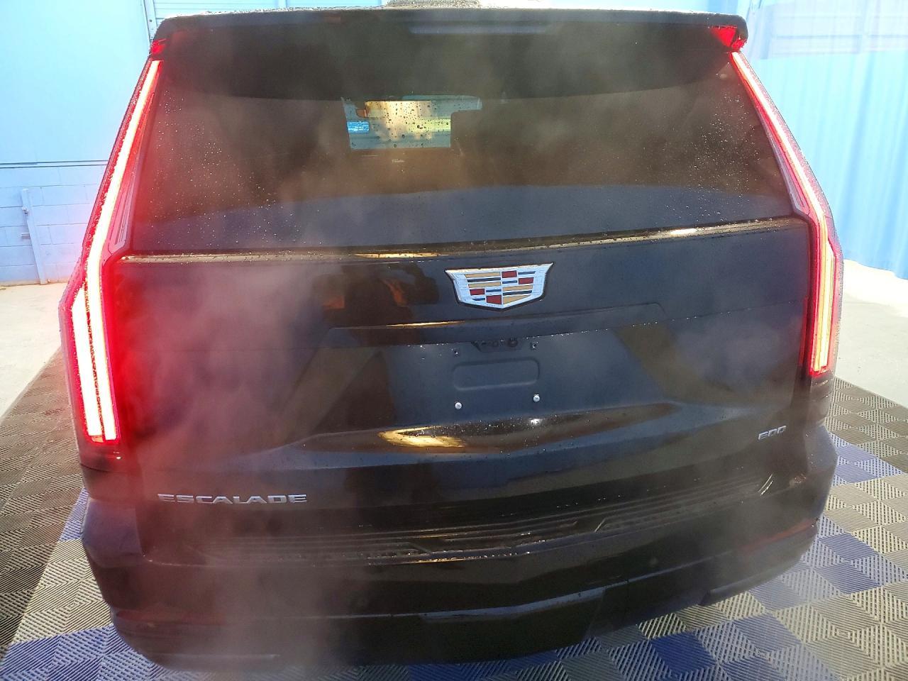 2026 Cadillac Escalade Sport Platinum - zdjęcie 6