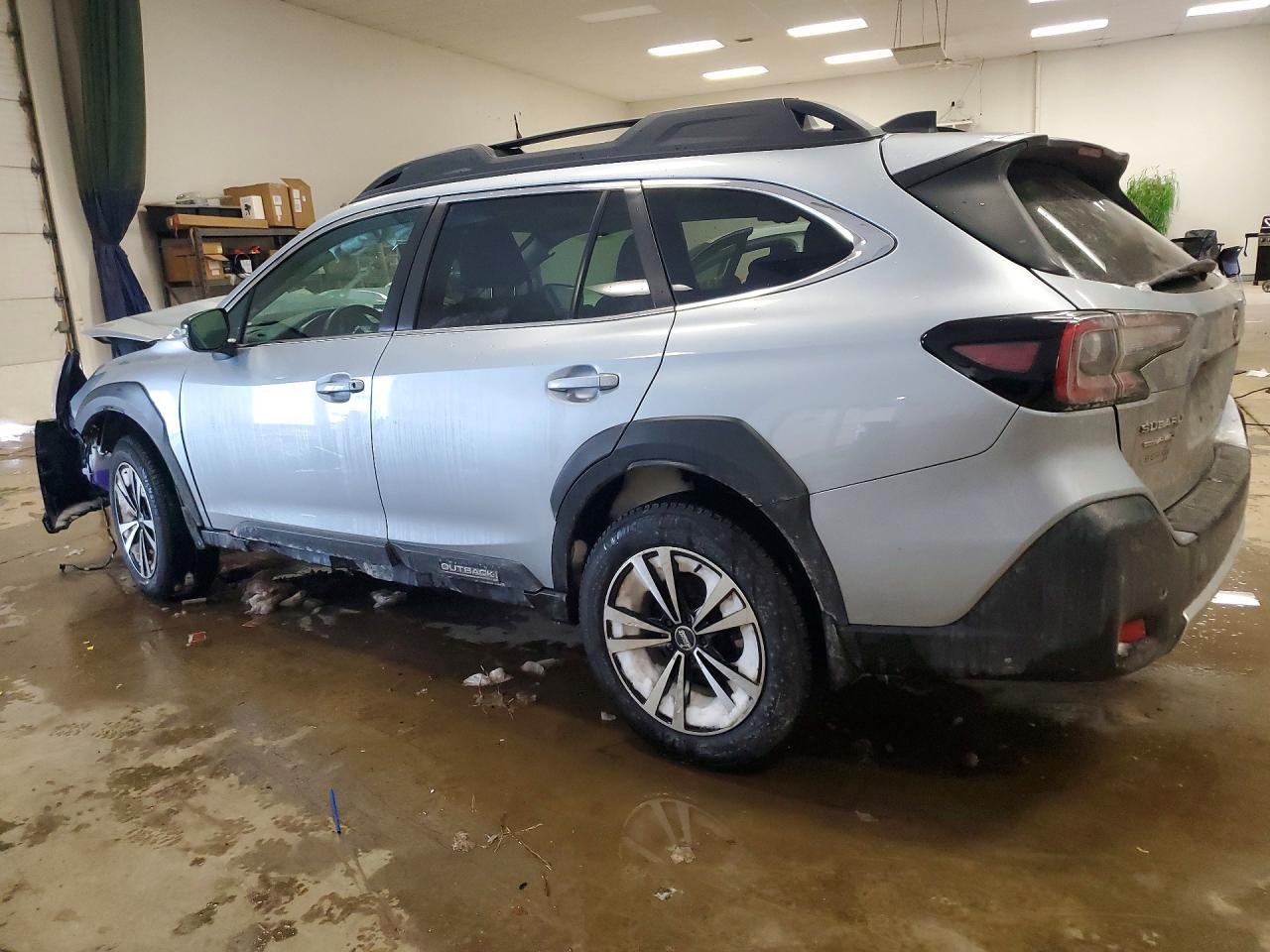 2024 Subaru Outback Limited - zdjęcie 2