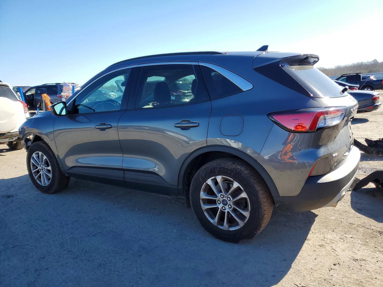 2021 Ford Escape Se - zdjęcie 2