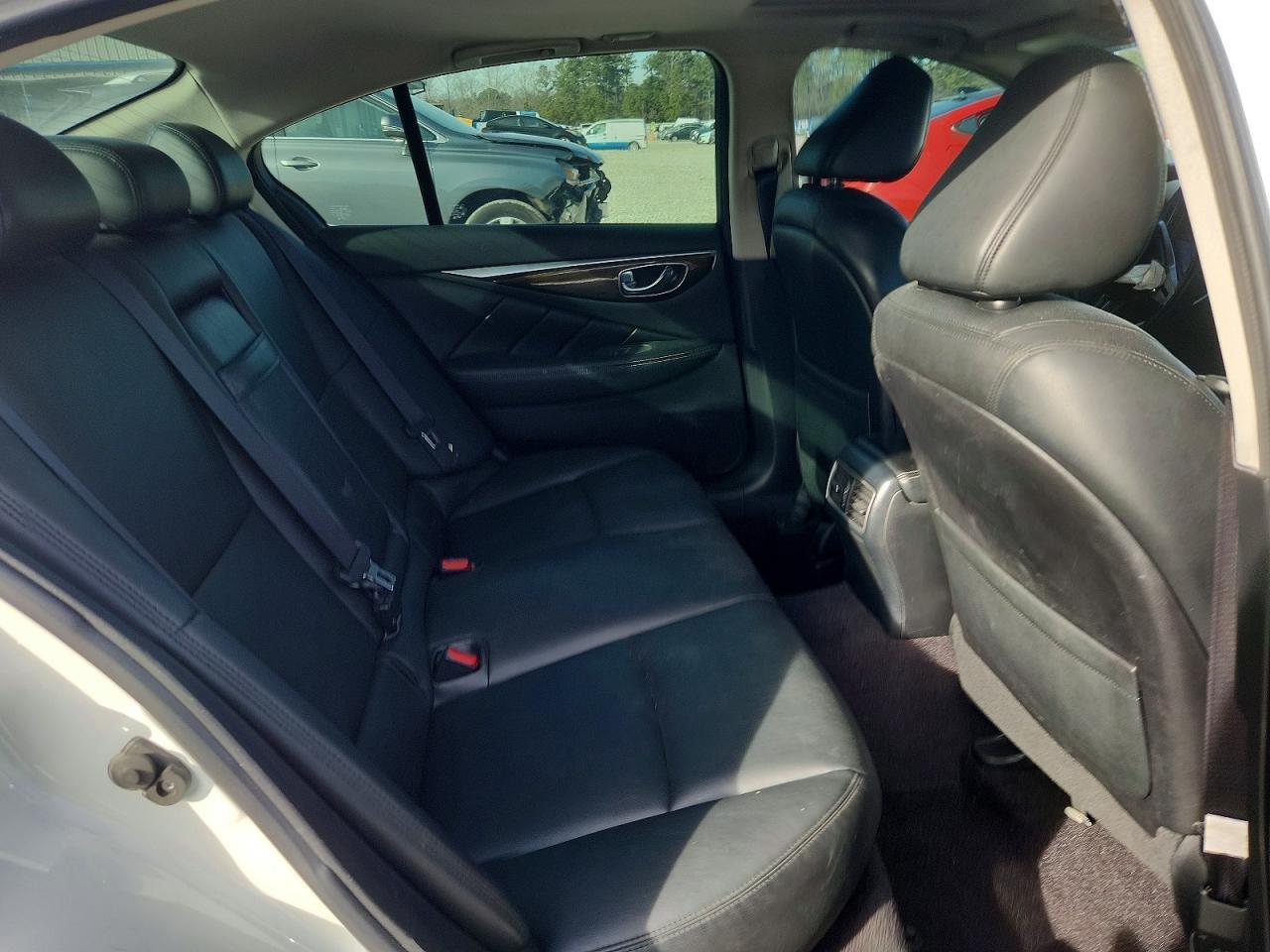 2019 Infiniti Q50 3.0T Luxe - zdjęcie 10