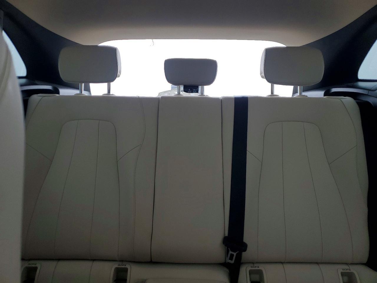 2021 Mercedes-Benz Gla 250 4Matic - zdjęcie 10