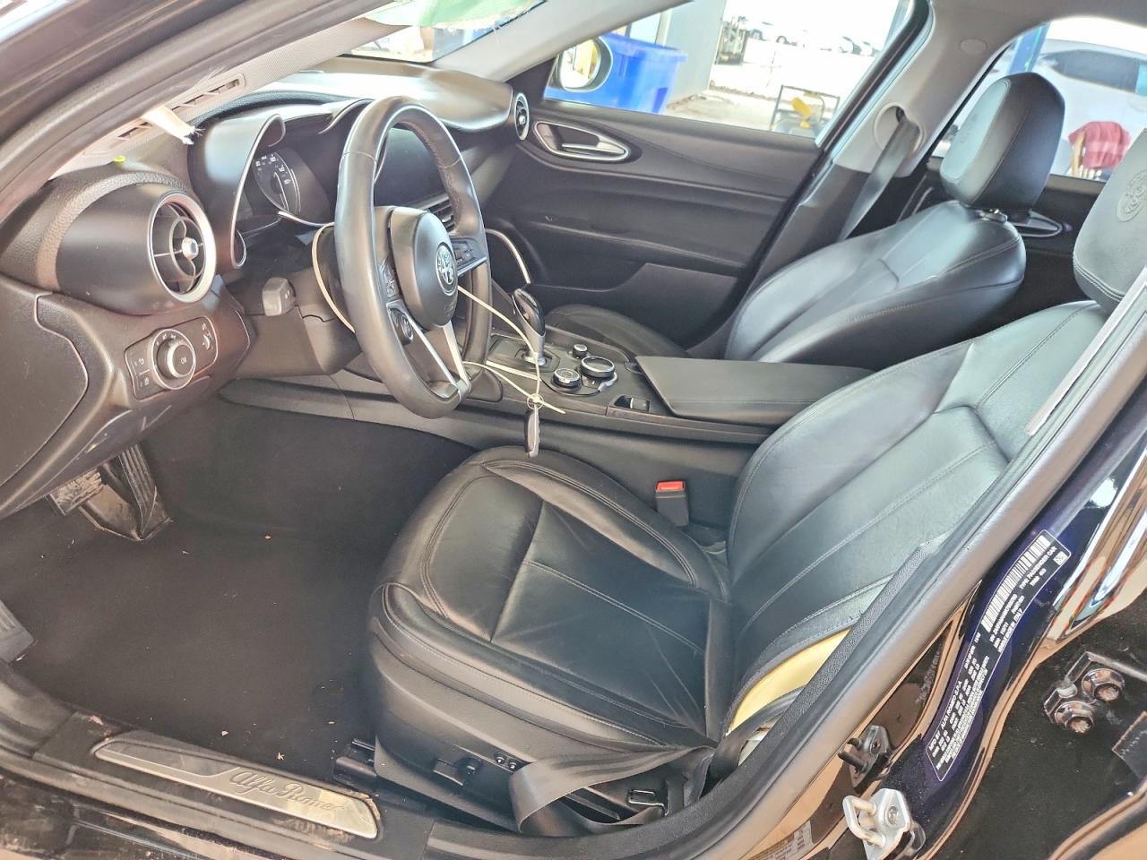 2019 Alfa Romeo Giulia - zdjęcie 7