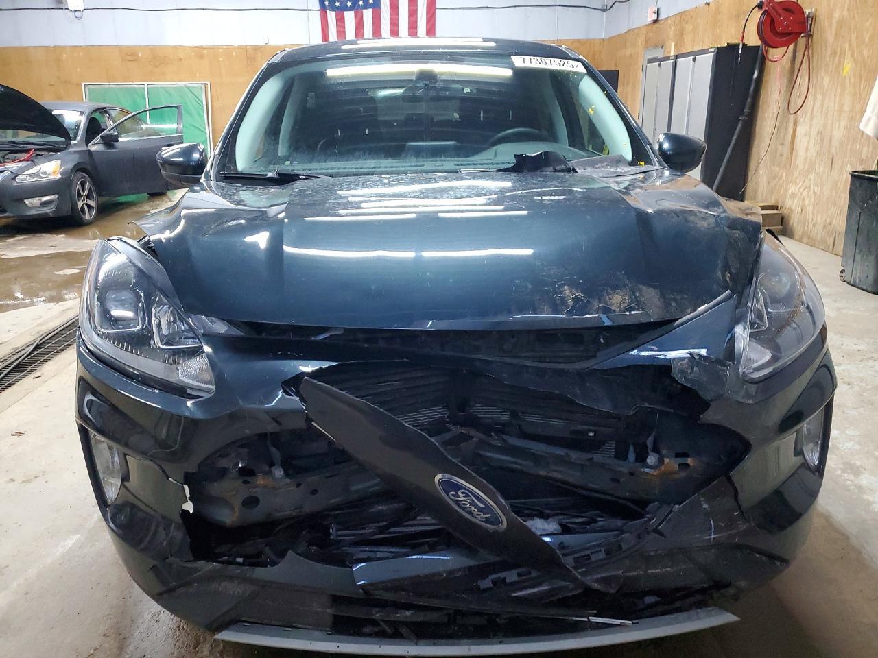 2022 Ford Escape Sel - zdjęcie 5