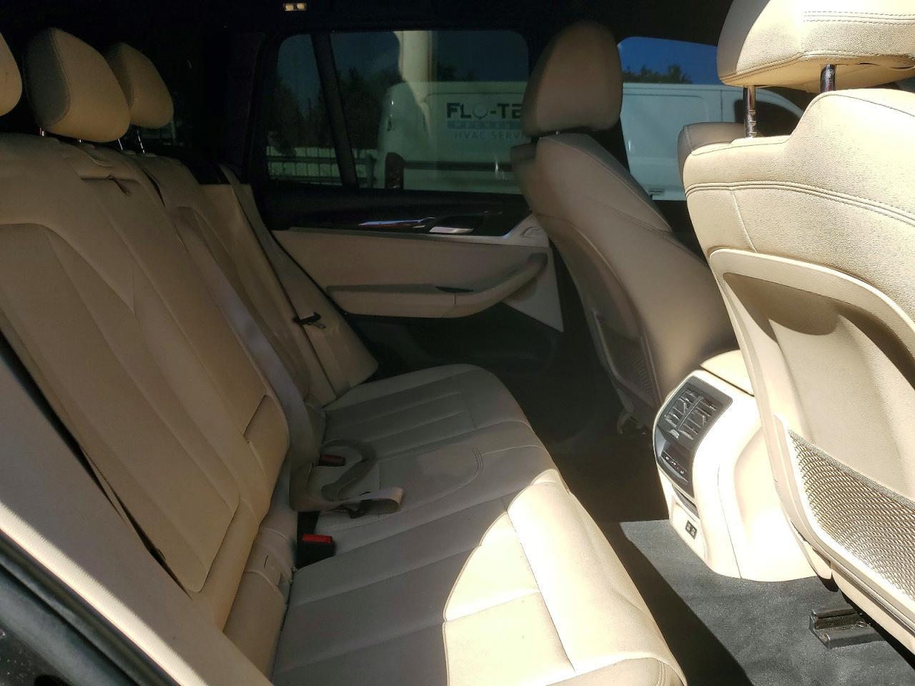 2020 BMW X3 Sdrive30I - zdjęcie 11