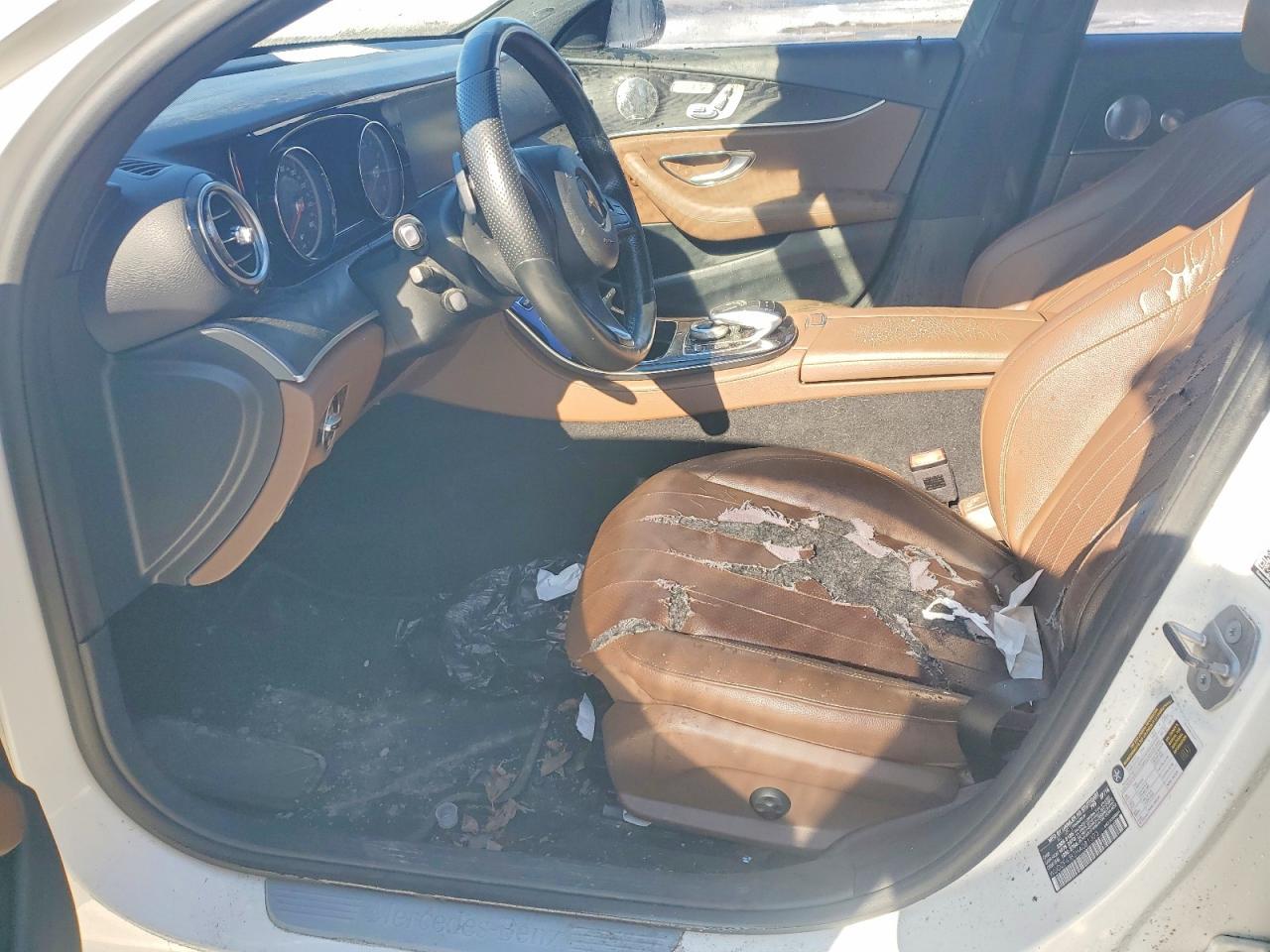 2017 Mercedes-Benz E 300 - zdjęcie 7