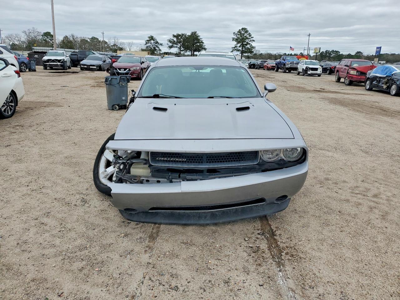 2013 Dodge Challenger Sxt - zdjęcie 5