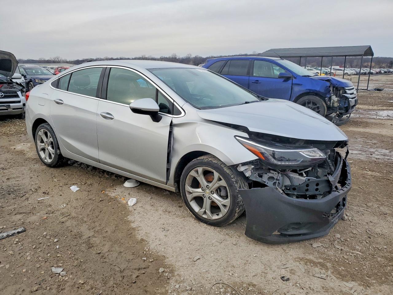 2017 Chevrolet Cruze Premier - zdjęcie 4