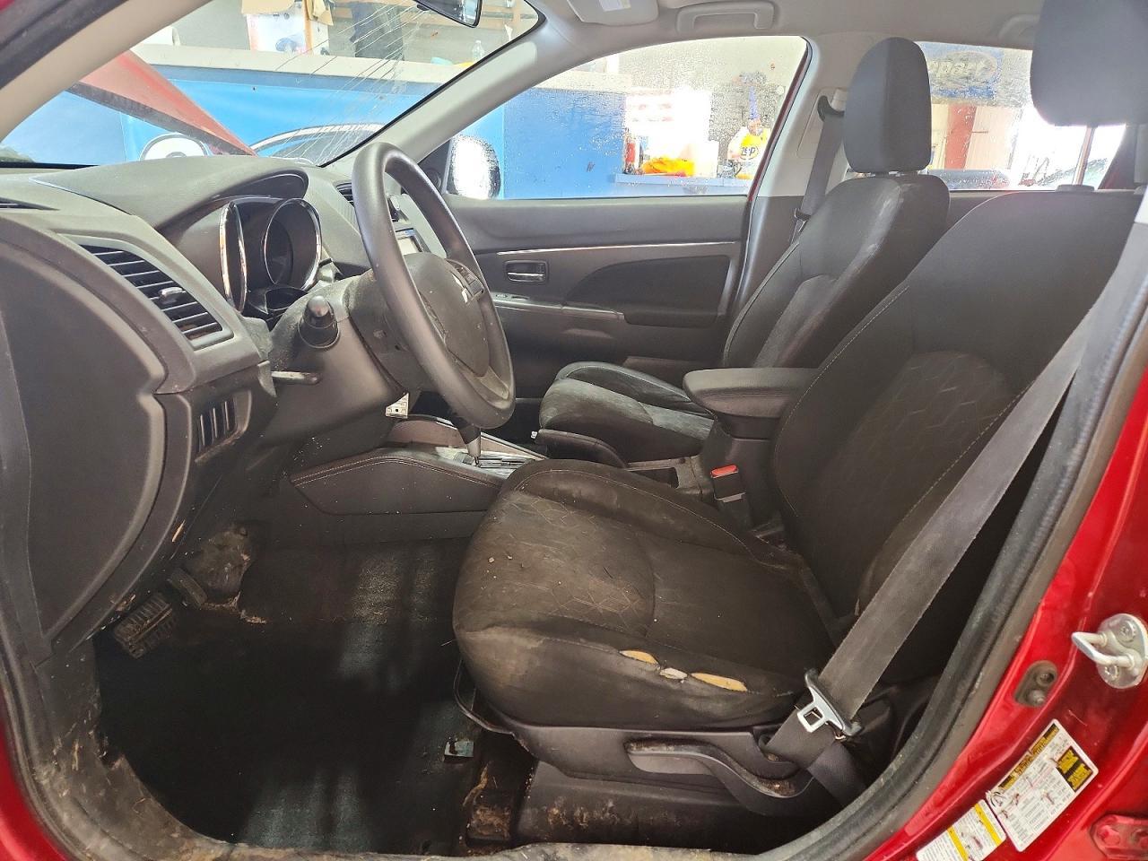 2020 Mitsubishi Outlander Sport Es - zdjęcie 7