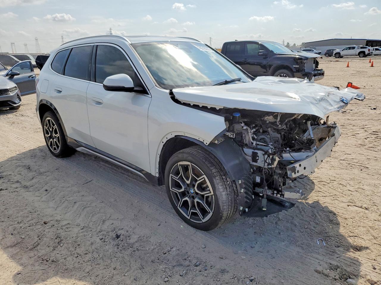 2025 BMW X1 xDrive28I - zdjęcie 4