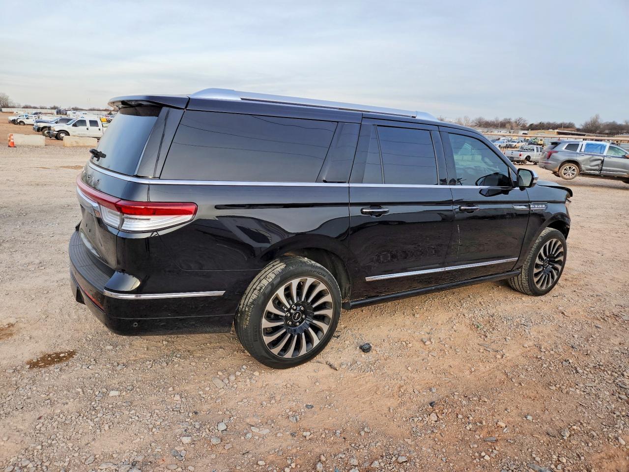 2022 Lincoln Navigator L Black Label - zdjęcie 3