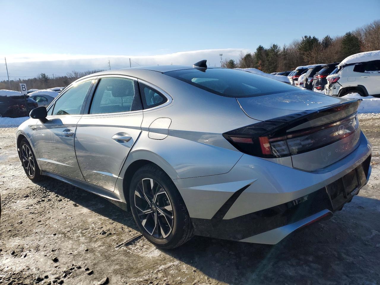 2024 Hyundai Sonata Sel - zdjęcie 2