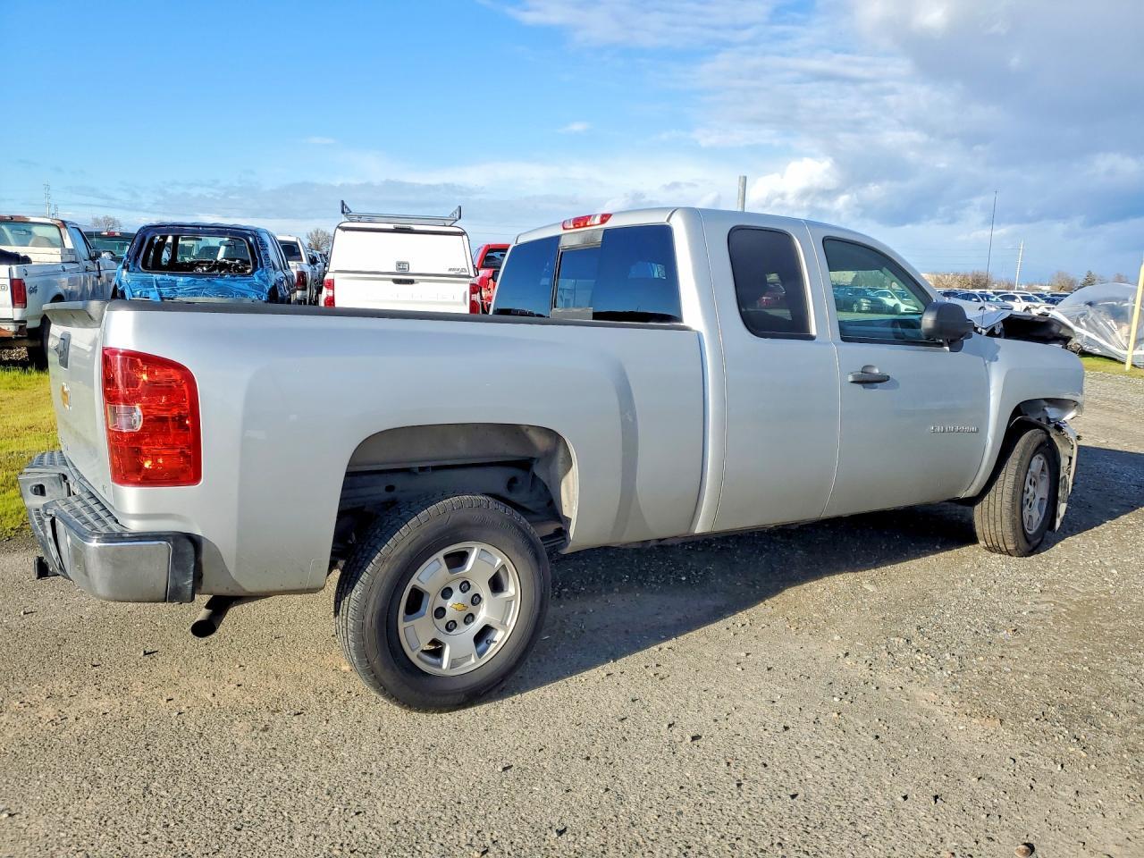 2013 Chevrolet Silverado C1500 Lt - zdjęcie 3