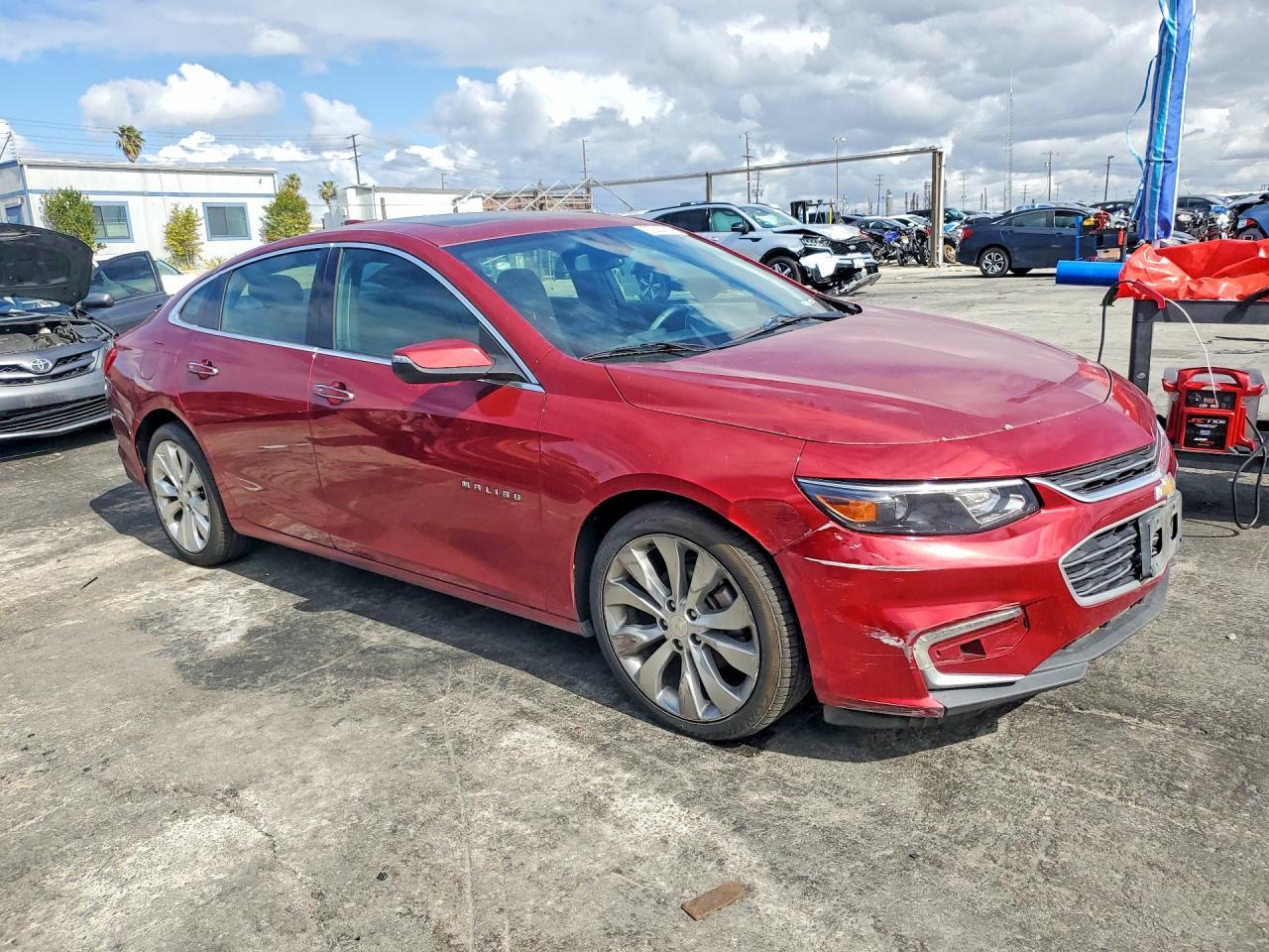 2017 Chevrolet Malibu Premier - zdjęcie 4