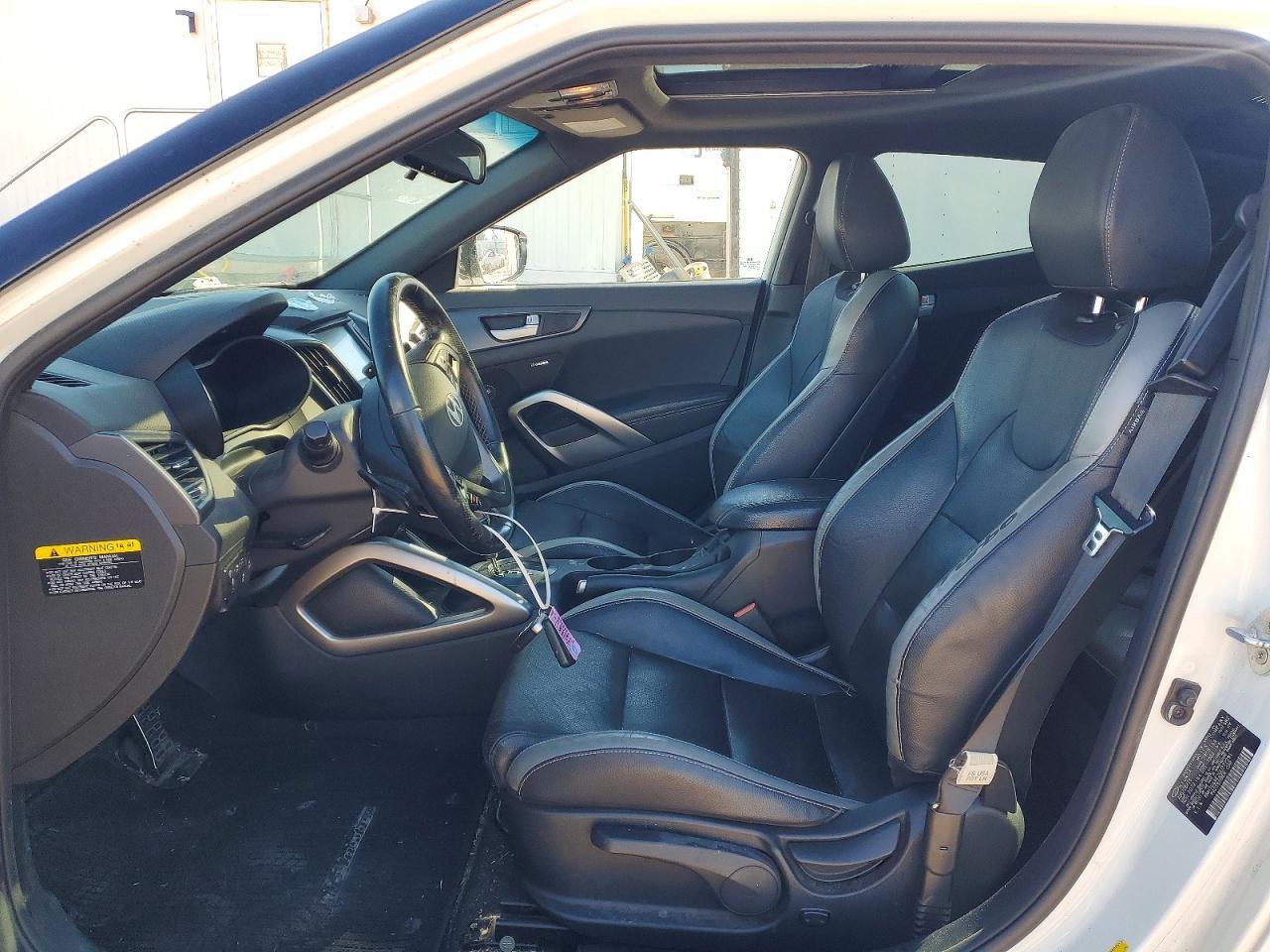 2016 Hyundai Veloster Turbo - zdjęcie 7