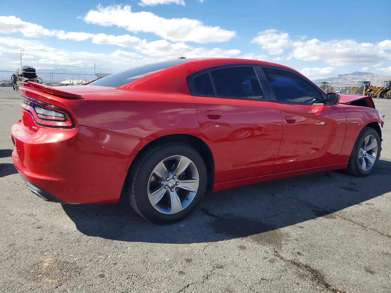 2016 Dodge Charger Sxt - zdjęcie 3