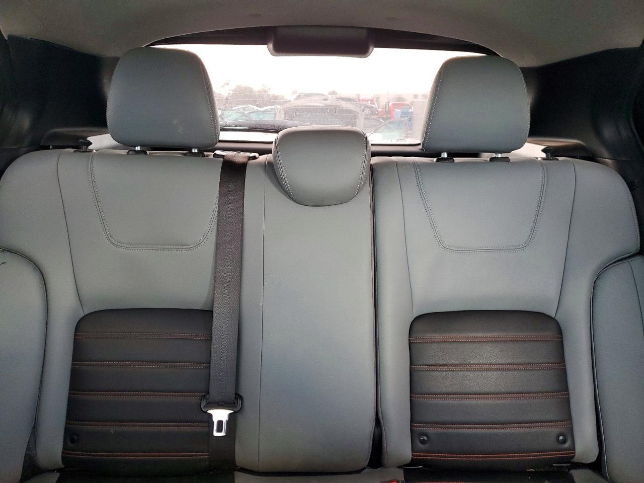 2024 Nissan Kicks Sr - zdjęcie 10