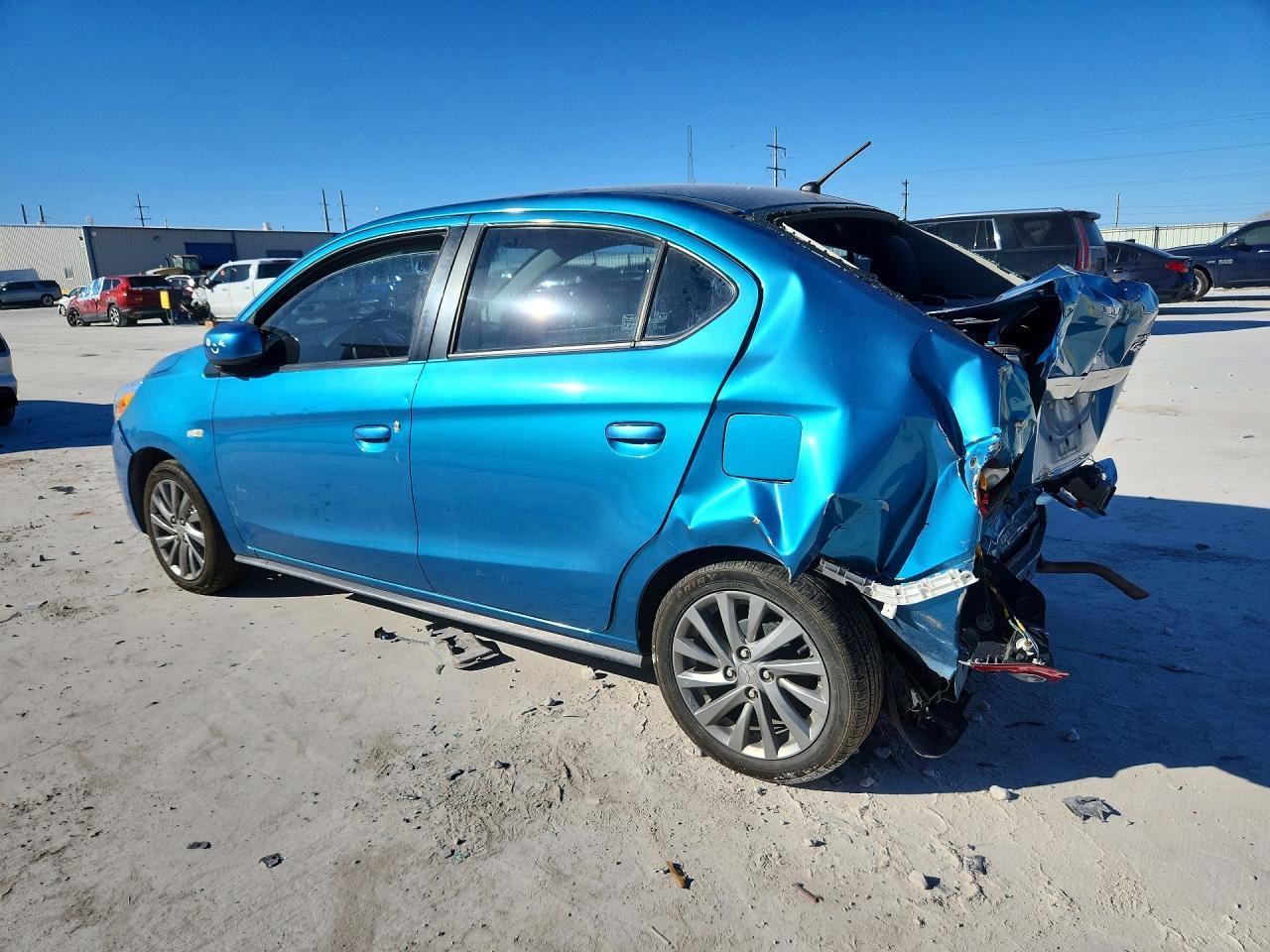2019 Mitsubishi Mirage G4 Es - zdjęcie 2