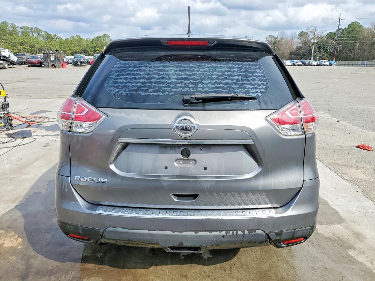 2015 Nissan Rogue S - zdjęcie 6