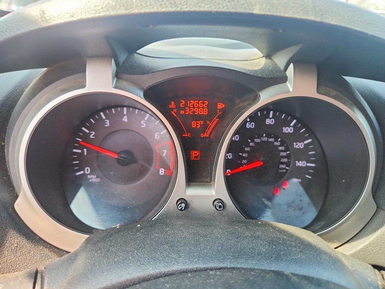 2013 Nissan Juke S - zdjęcie 9