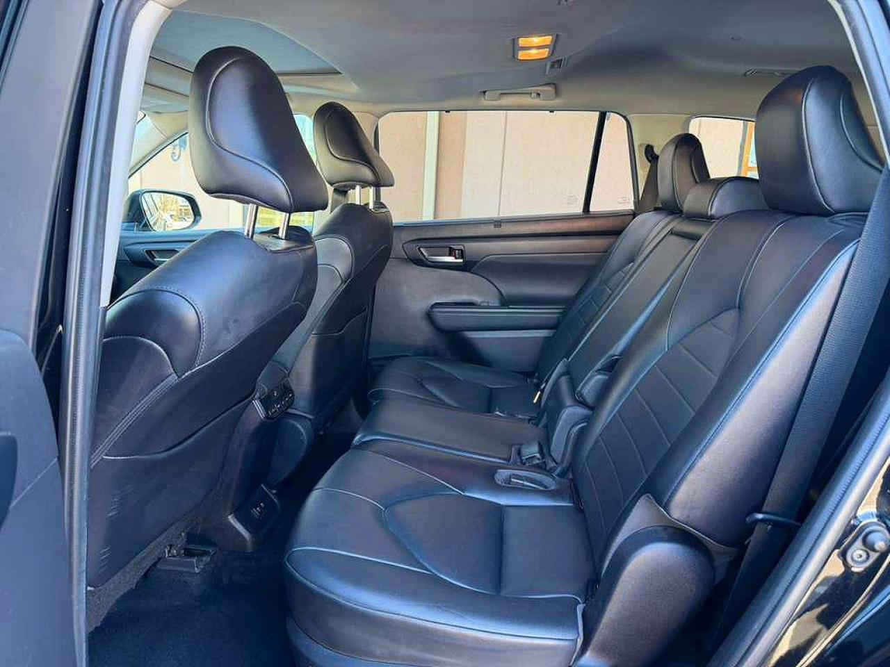 2021 Toyota Highlander Hybrid Xle - zdjęcie 8